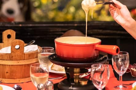 GAULTMILLAU.CHANNEL-GENEVE-FONDUE-AUBERGE-DE-SAVIESE