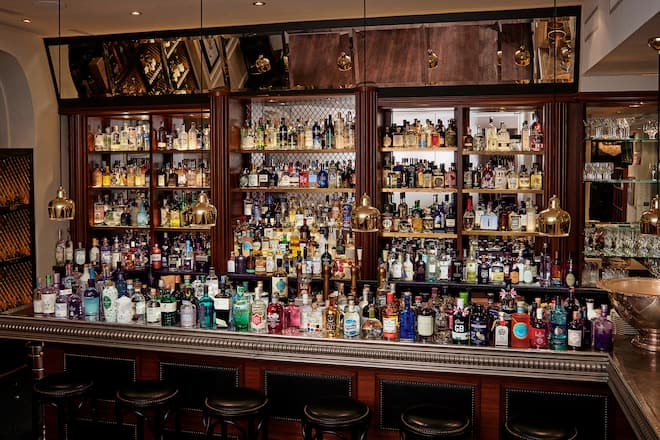 Richard Kaegi Globus Gin