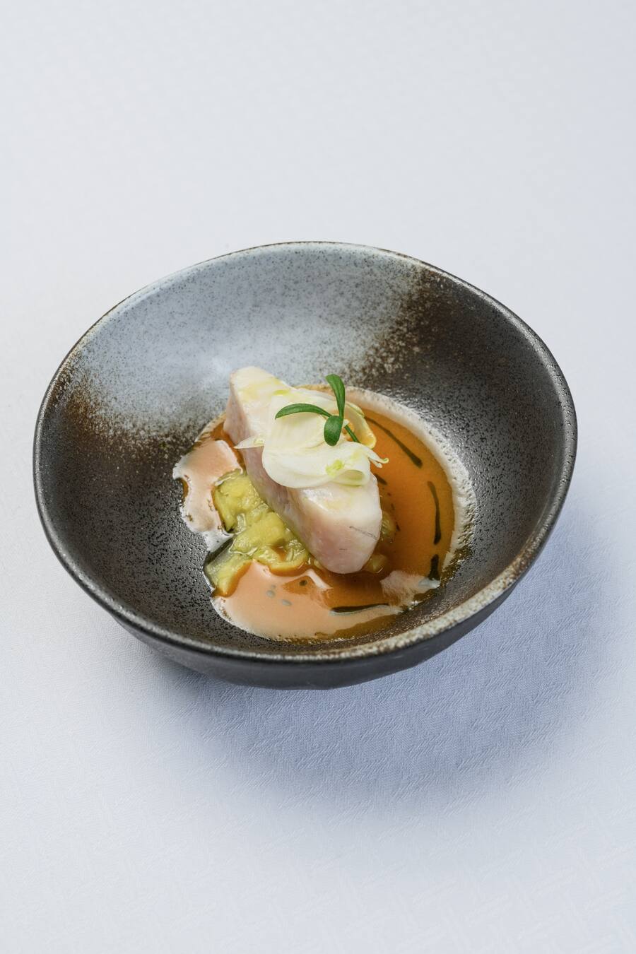 Vufflens-le-Château, 28 novembre 2021.Déjeuner à quatre mains chez Guy Ravet, rejoint par le chef Franck Reynaud.©François Wavre | Lundi13