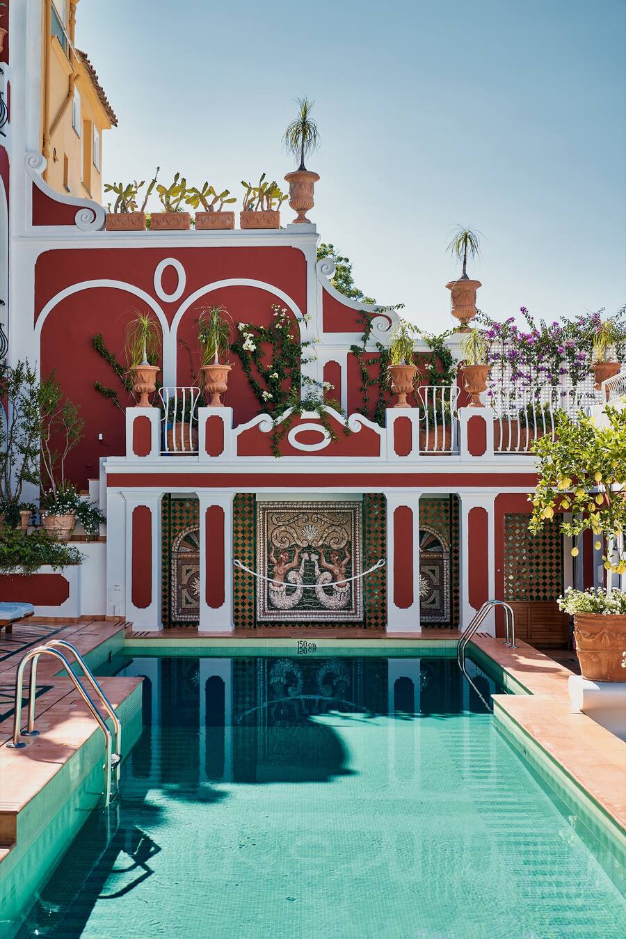 Klein aber fein: Der elegante Hotelpool