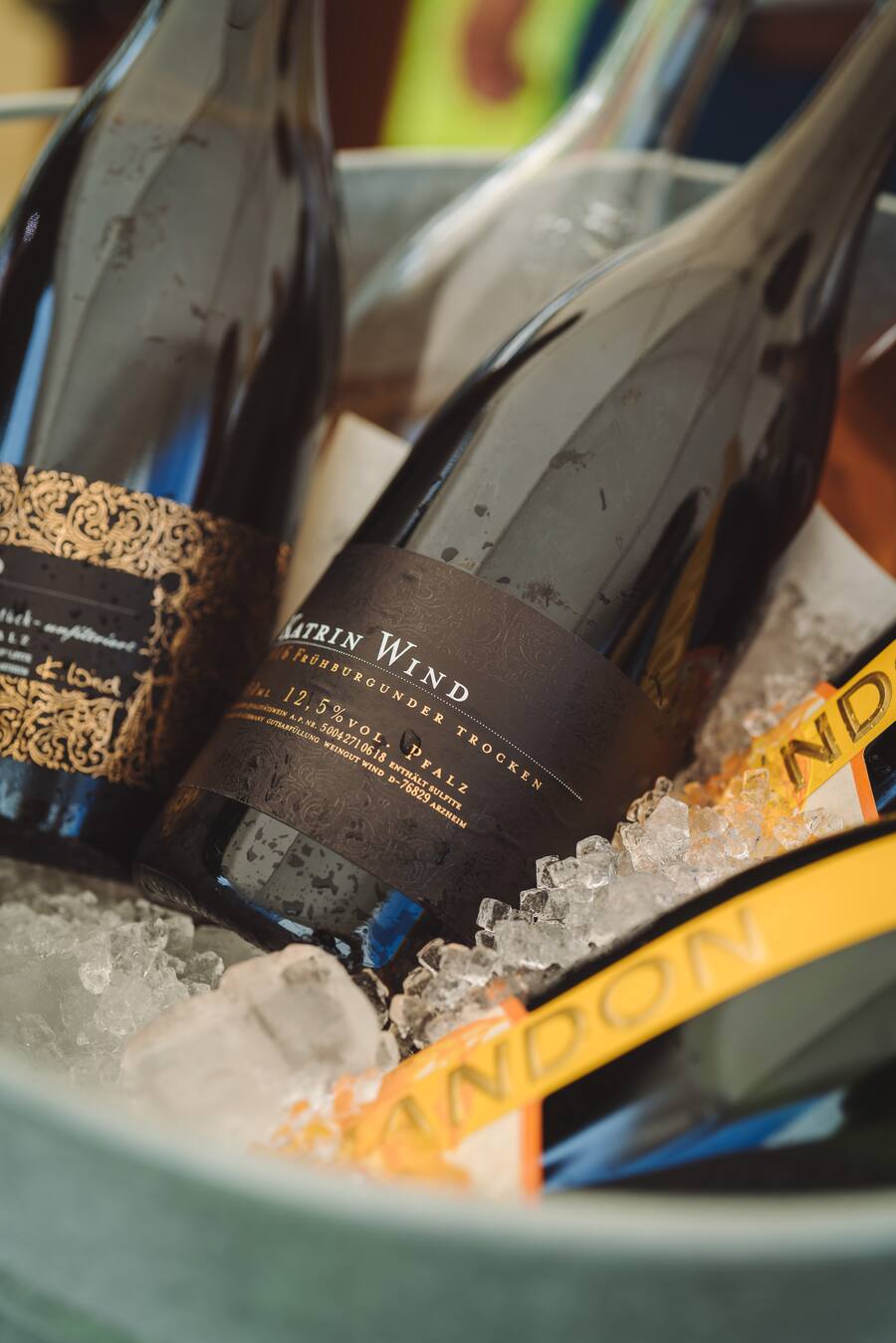 Weine von Winzerin Katrin Wind - GaultMillau Garden Party 2022 - Bad Ragaz - 14.8.2022 - Copyright Olivia Pulver