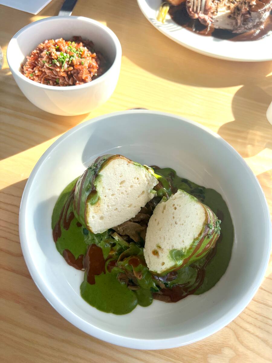 GAULTMILLAU-CHANNEL-GENEVE-RESTAURANT-BUVETTE-DE-LA-PLAGE