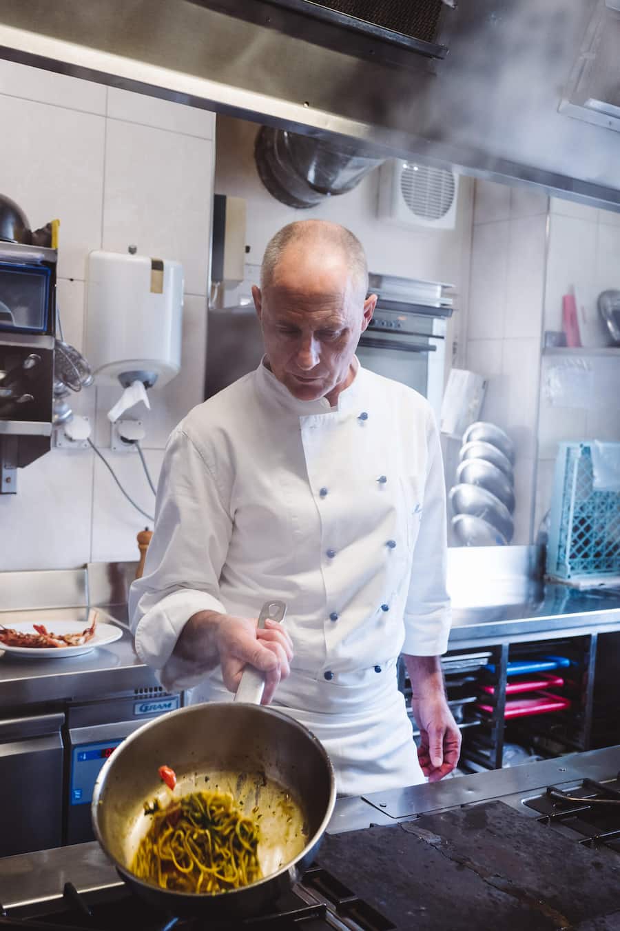 Maurizio Vannozzi, Küchenchef, Sinfonia Erlenbach ZH - Er macht seine Pasta selber. - Freitag, 18.10.19 - Copyright Olivia Pulver