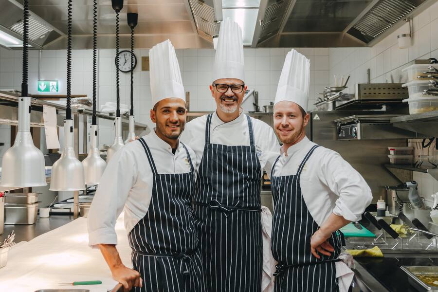 Gianmarco D'Alonzo, Sous Chef, Antonia Guida, Zweisterne Chef und Dario Moresco, Chefkoch