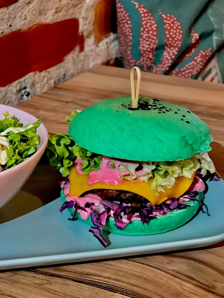 GAULTMILLAU-CHANNEL-GENEVE-CAROUGE-ENVIE-FOOD-HALL