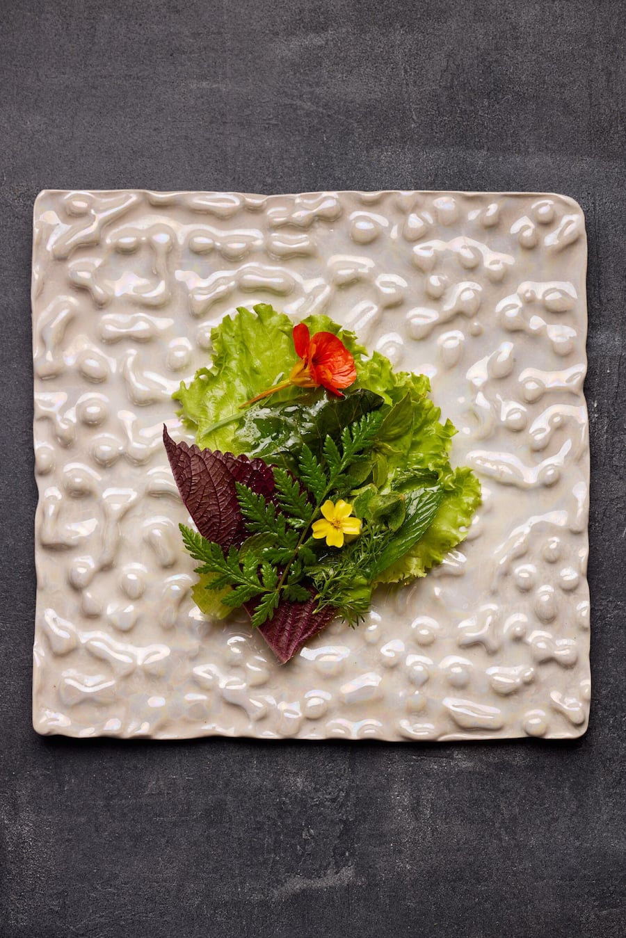 Den Signature Dish «Blattsalat» (hier in einer Sommerversion) gibt es sogar im Winter.